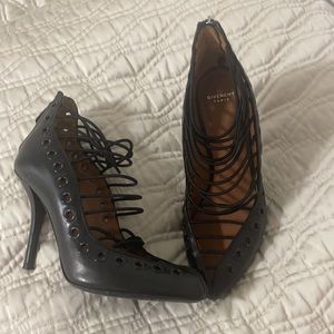 Givenchy Paris Collection